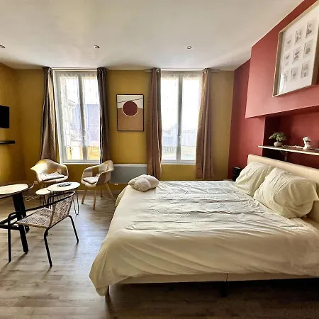 아파트 La Du Centre Ville, Proche Coeur Historique 베르주라크